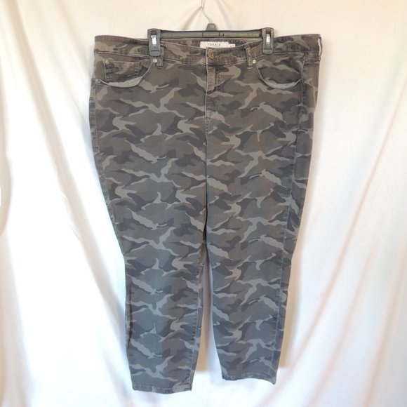 torrid Pants - Torrid womens skinny jeans size 24